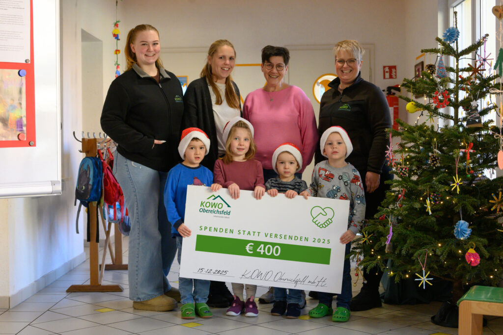 KOWO Obereichsfeld überreicht Spendenscheck über 400 Euro im Rahmen der Aktion „Spenden statt Versenden 2025"